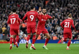 ลิเวอร์พูล อันดับพุ่ง