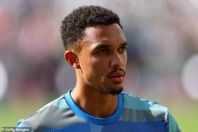 เทรนต์ ต้องรับสภาพ ควานซาห์ แซงหน้าแบ็คขวาทีมชาติอังกฤษจุด